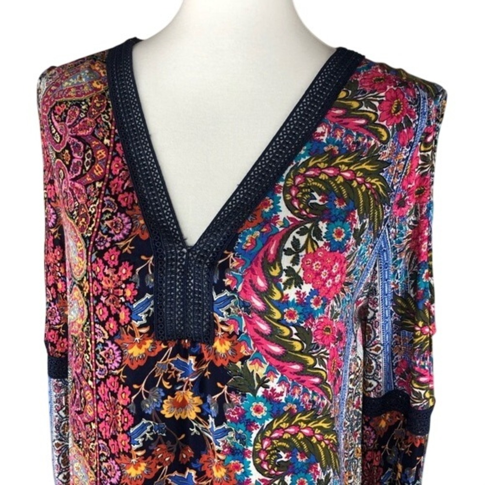 Cupio Womens Paisley Floral Patchwork Cold Shoulder Crochet V-Neck Shift Dress - Picture 2 of 5